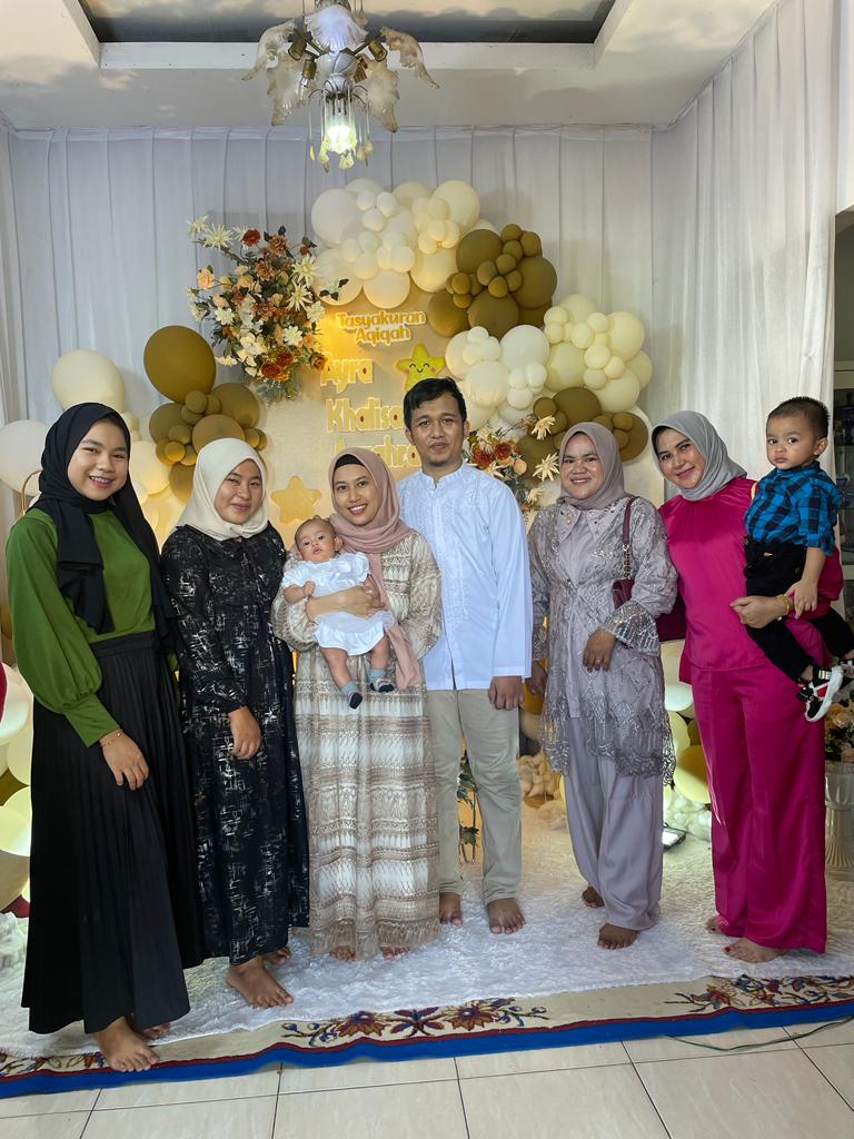 Klinik Tesya Medika Menghadiri  Acara Aqiqah Pasien Bersalin  Atas Nama Ny. Yuyun di Klinik Tesya medika Berlokasi di Jalan Teduh